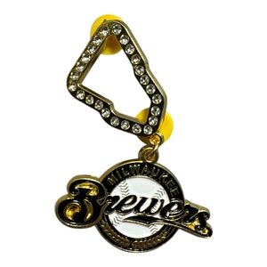 NEW ERA MILWAUKEE BREWERS HAT PIN
